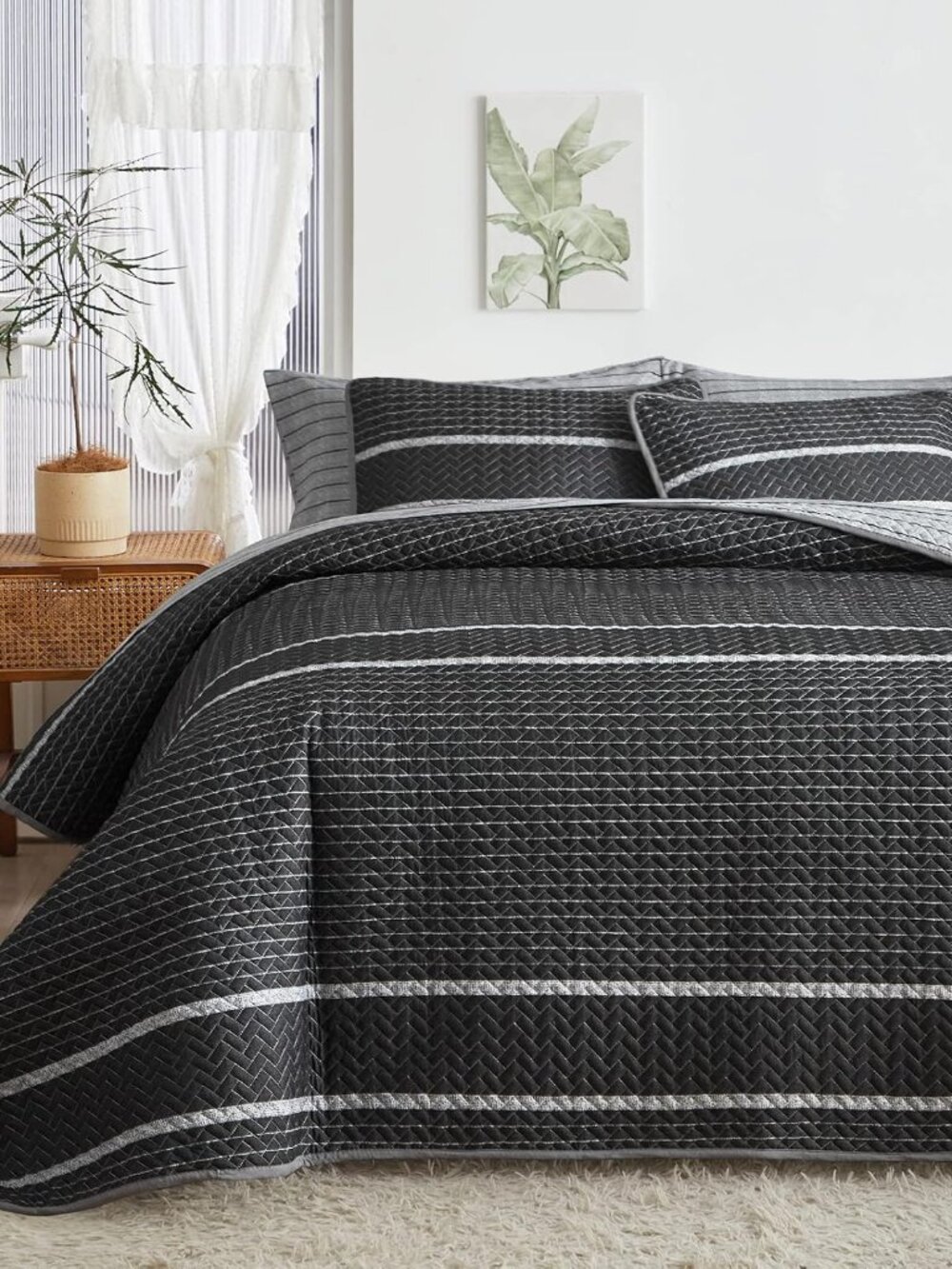 Dark Grey Boho Quilt Set Full Queen Size, 3 Pcs White Striped on Gray Reversible